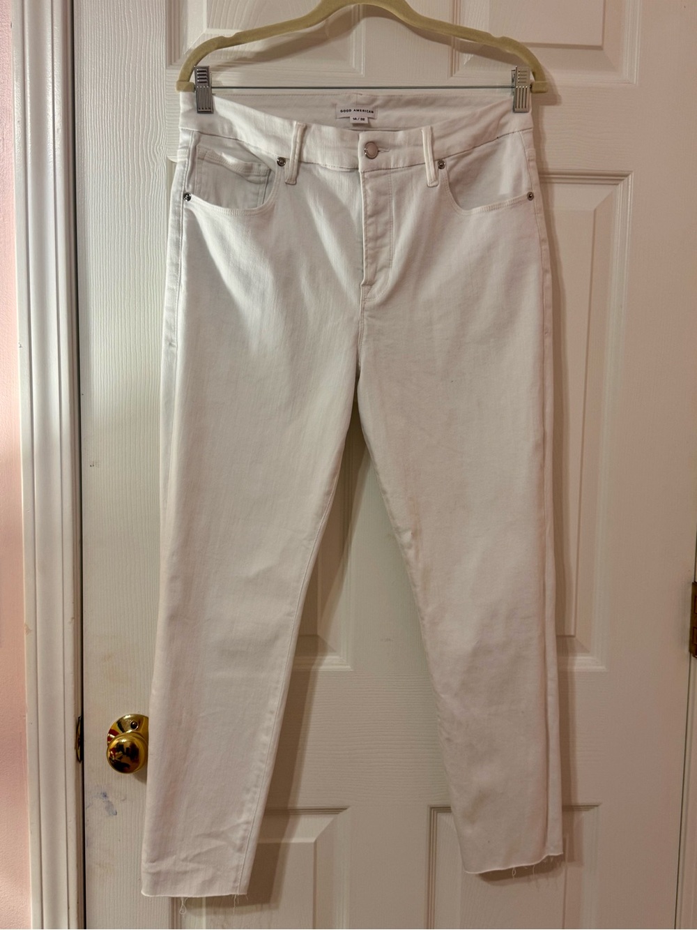 Good American Good Petite Skinny Raw Edge Jeans White Size 14 - Picture 2 of 6